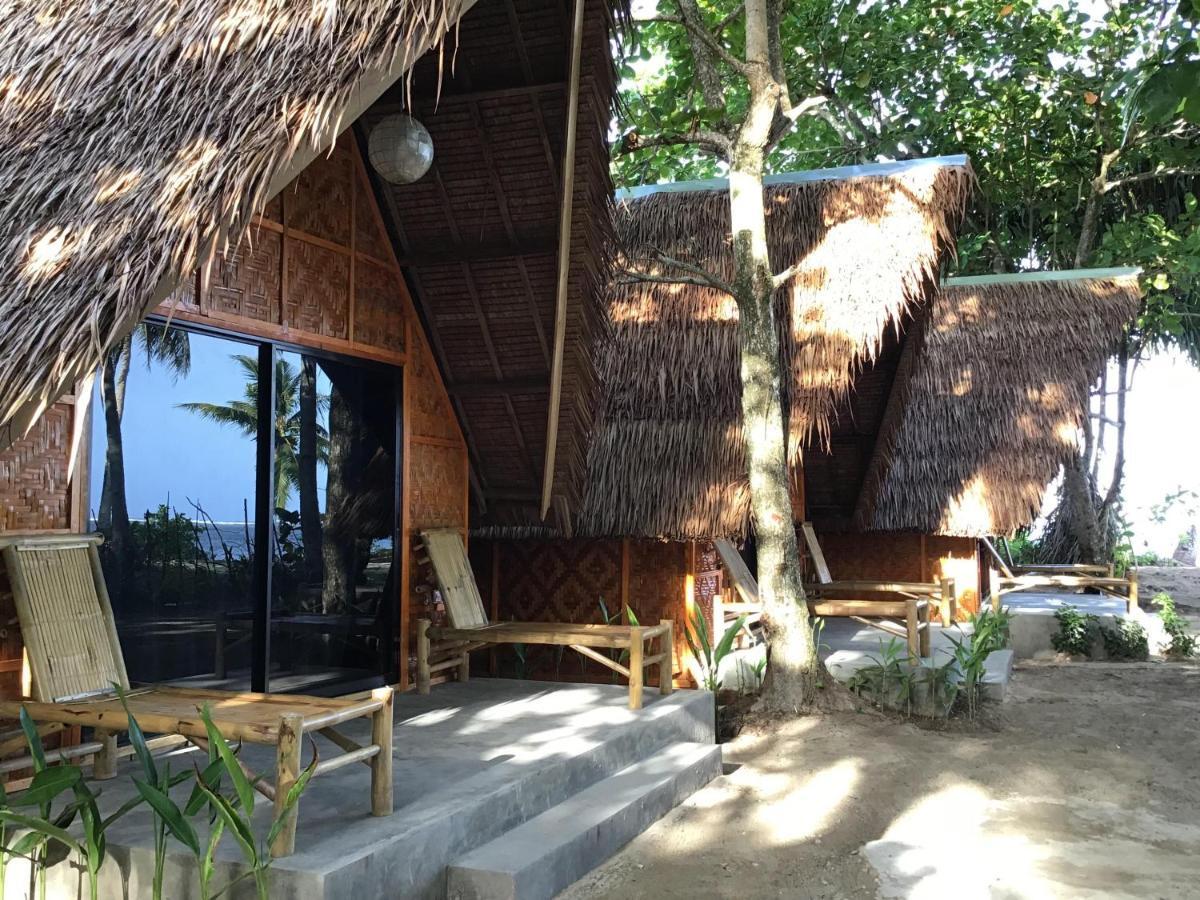 Sol Y Mar Beach Resort General Luna  Exterior foto